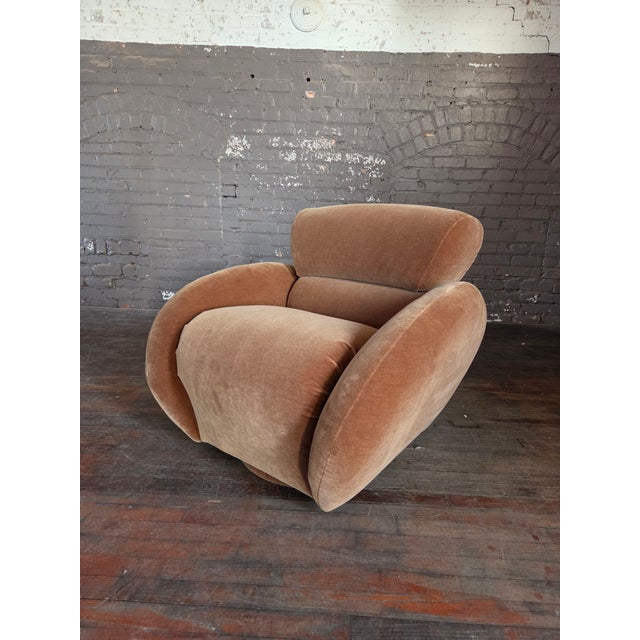 Tan Postmodern Swivel Chair Attributed to Preview in Mohair For Sale - Image 8 of 11