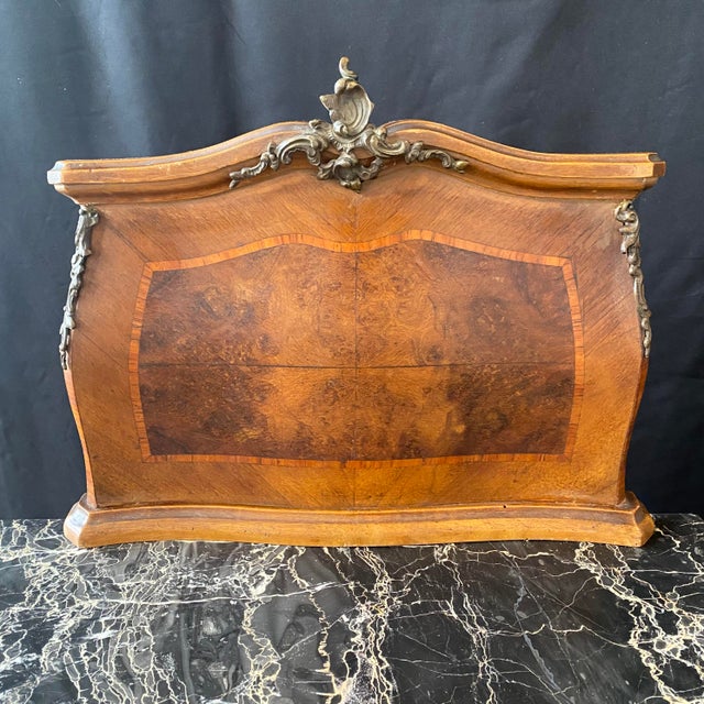 French Antique French Louis XV Marble Top Nightstands -a Pair For Sale - Image 3 of 17
