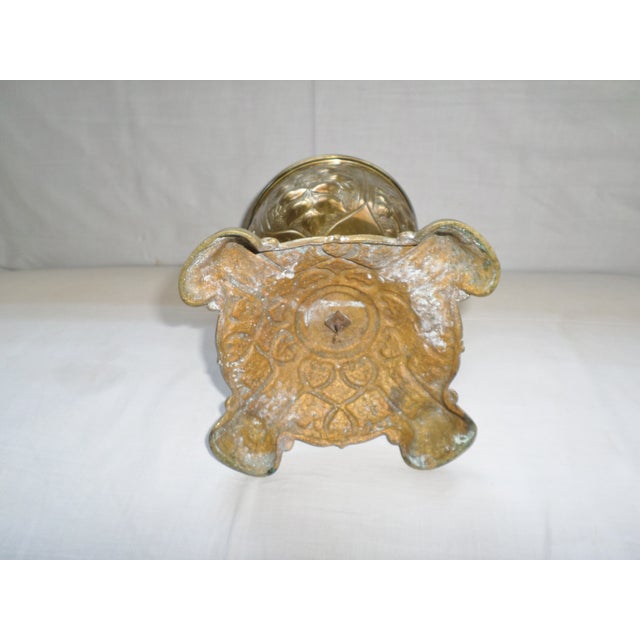 Metal Antique 19th Century A. A. Vantine & Co. Brass Chinese Design Oil / Kerosene Lamp For Sale - Image 7 of 9