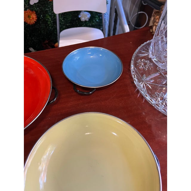 Mid-Century Modern 1970s Yugoslavia Collection of Enamel Bowls, Red, Yellow, Blue For Sale - Image 3 of 11