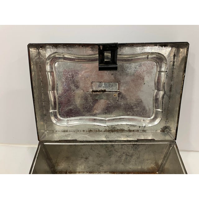 Metal Mid 19th Century American Hand Painted Tole Box For Sale - Image 7 of 9