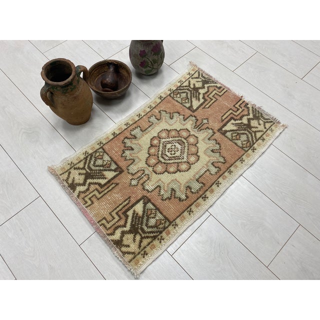 Turkish Oushak Vintage Wool Rug For Sale - Image 3 of 6
