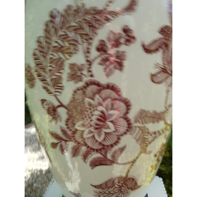 Porcelain Vase from Manufacturer Heinrich & Co., 1980s For Sale - Image 4 of 14