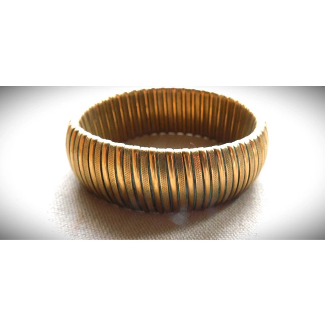 Mid-Century Modern Vintage Gold Ribbed Bangle Cuff Bracelet For Sale - Image 3 of 8
