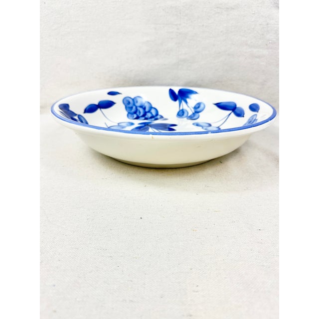 Late 20th Century Vintage Stoviglierie Blue and White Serving Bowl For Sale - Image 5 of 7