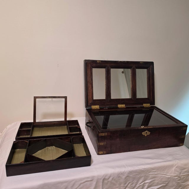 English 19th Century Anglo Indian Brass Strapped Rosewood Campaign Vanity Dressing Box For Sale - Image 3 of 18