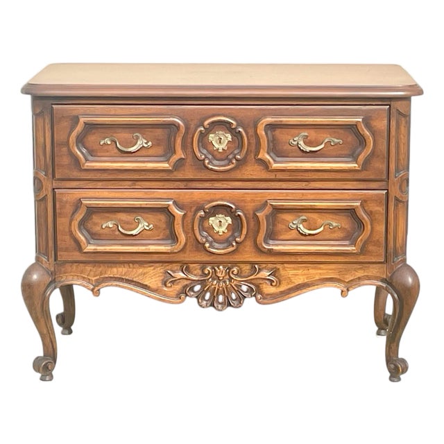 Vintage Drexel Country French Louise XV Rococo Style Commode For Sale