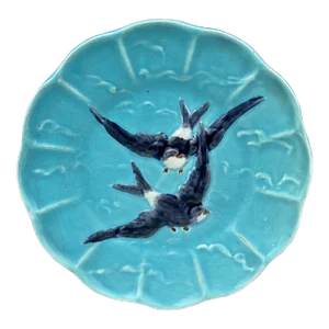 French Majolica Bird Swallow Plate Sarreguemines, Circa 1880