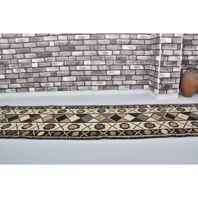 Vintage Anatolian Wool Runner, Hand-Woven Geometric Kilim With Earth Tones For Sale - Image 9 of 10