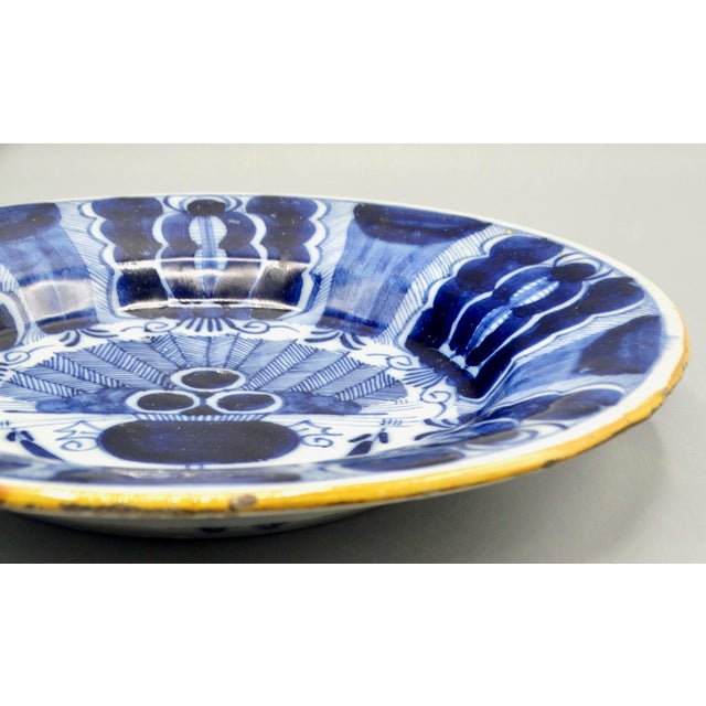 Blue 18th-Century Delft Peacock Plate Maker's Mark For Sale - Image 8 of 10