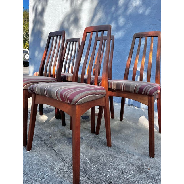 Mid-Century Modern Mid Century Modern Teak Dining Chairs | Set of Five by Benny Linden For Sale - Image 3 of 12