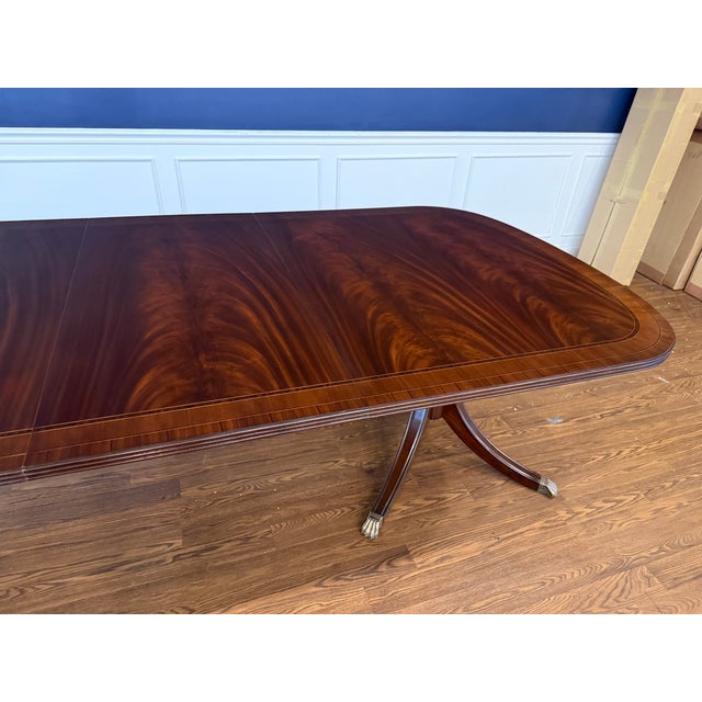 Traditional Mahogany Georgian Dining Table by Leighton Hall For Sale In Atlanta - Image 6 of 18
