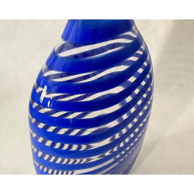 Vintage 1990s Studio Blown Glass Cobalt Blue and Clear Striped Vase For Sale In Saint Louis - Image 6 of 11