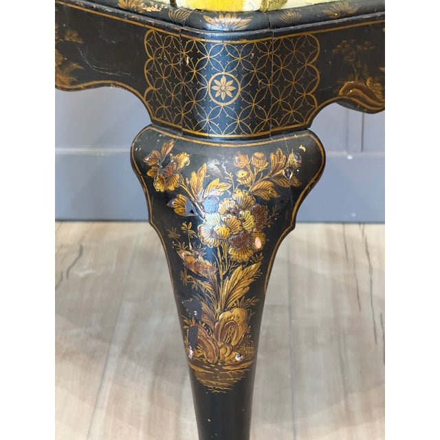 Early 19th Century English Chinoiserie Decorated Footstool With Queen Anne Legs For Sale - Image 6 of 9