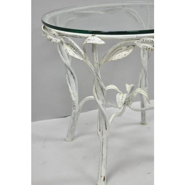 White Vintage Italian Hollywood Regency Iron Leafy Scroll Round Occasional Side Table For Sale - Image 8 of 14