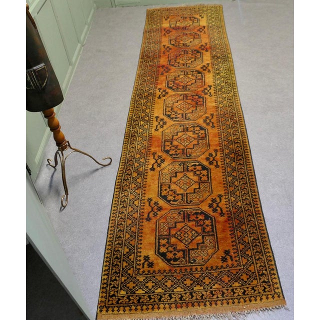 Vintage Hall Runner, Traditional Pattern 12ft Rug Runner A superb looking and beautifully soft piece dating from the 1930s...