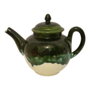 Vintage MCM Duncan Enterprises Majolica Pottery Tea Pot With Lid Dripped Green Cream