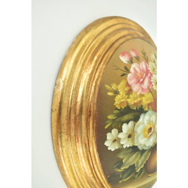 Antique Mid Century Modern Convex Italian Oil Painting Set Wooden Panel | Oval Still Life Flowers Wall Decor | Golden Frame Regency Floral - a Pair For Sale - Image 6 of 7