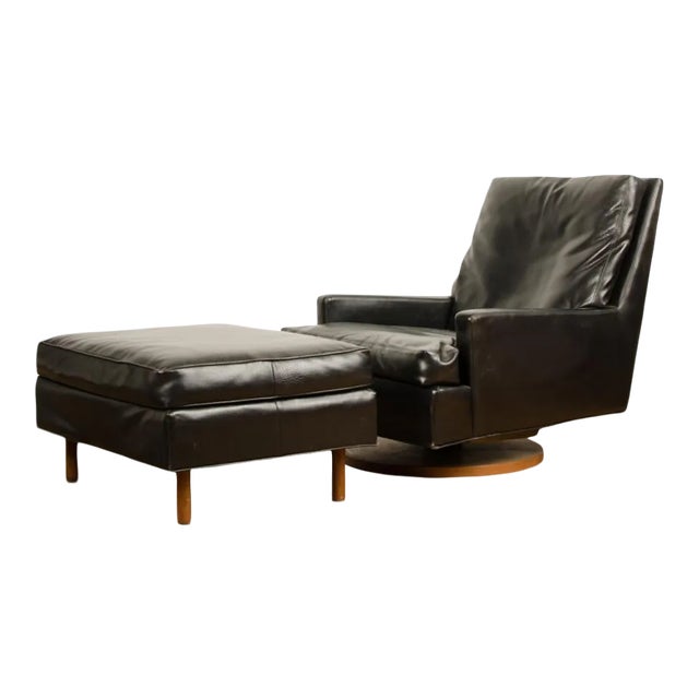 Black Leather Reclining Lounge Chair With Ottoman Designed by Milo Baughman for James Inc Articulate Seating For Sale