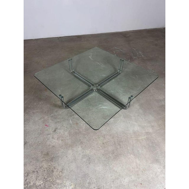 Vintage Coffee Table in Glass and Metal by Gianfranco Frattini for Cassina, 1970s For Sale - Image 6 of 10