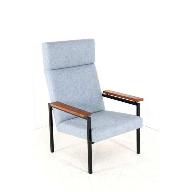 No. 30 (Men's Model) Armchair by Gijs van der Sluis For Sale - Image 4 of 15