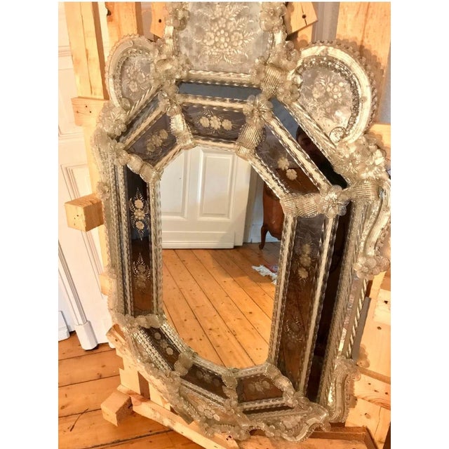 1920s Venetian Palazzo Faceted Murano Glass 3-Tiered Mirror, 1920s For Sale - Image 5 of 9