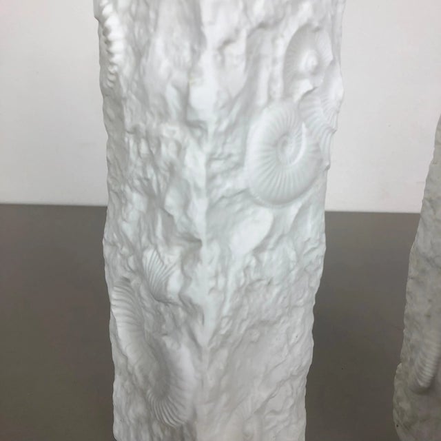 Ceramic Op Art Biscuit Porcelain Vase from AK Kaiser, Germany, 1970s, Set of 2 For Sale - Image 7 of 17