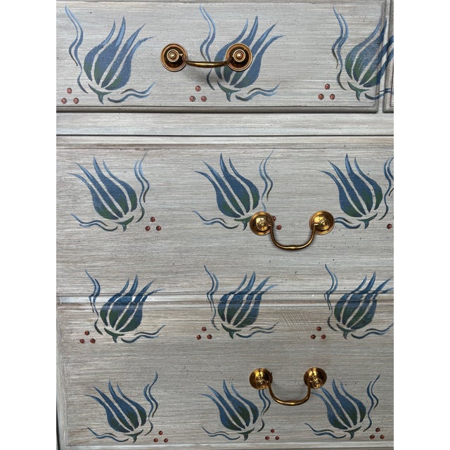 Jonathan Charles Morningside Chest of Drawers For Sale - Image 4 of 4