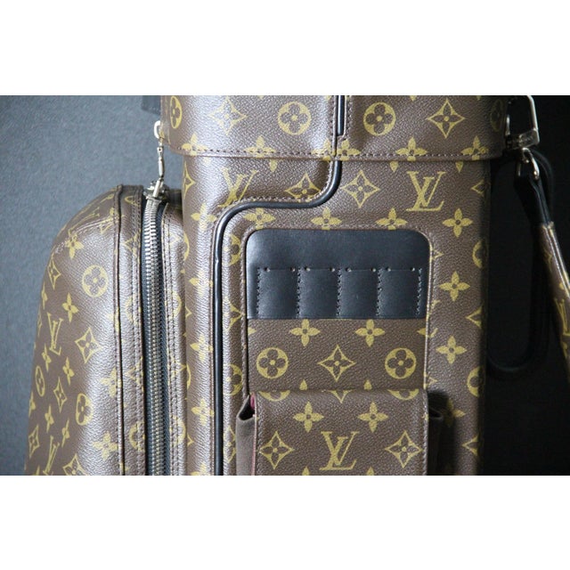 Elevate your game with this rare louis vuitton monogram golf bag, an exceptional fusion of luxurious craftsmanship and...