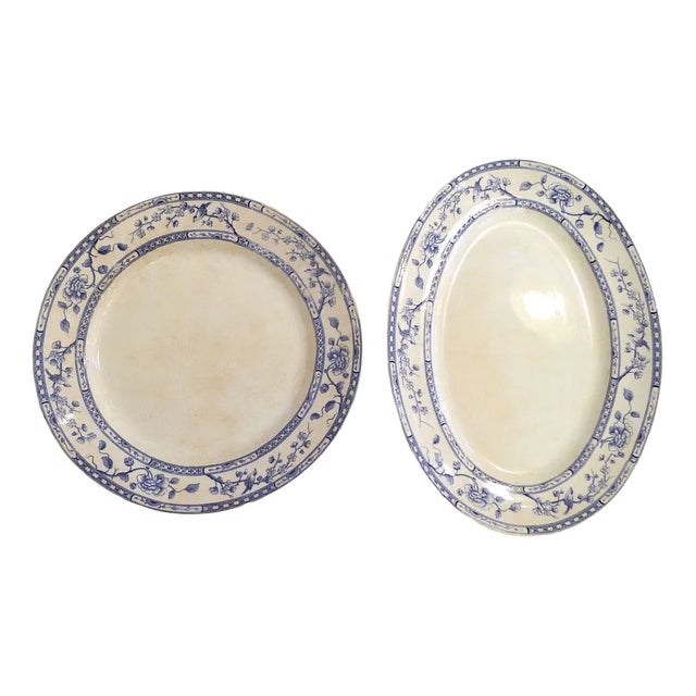 Early 20th Century Creil Montereau Dishes, France, 1890s, Set of 2 For Sale