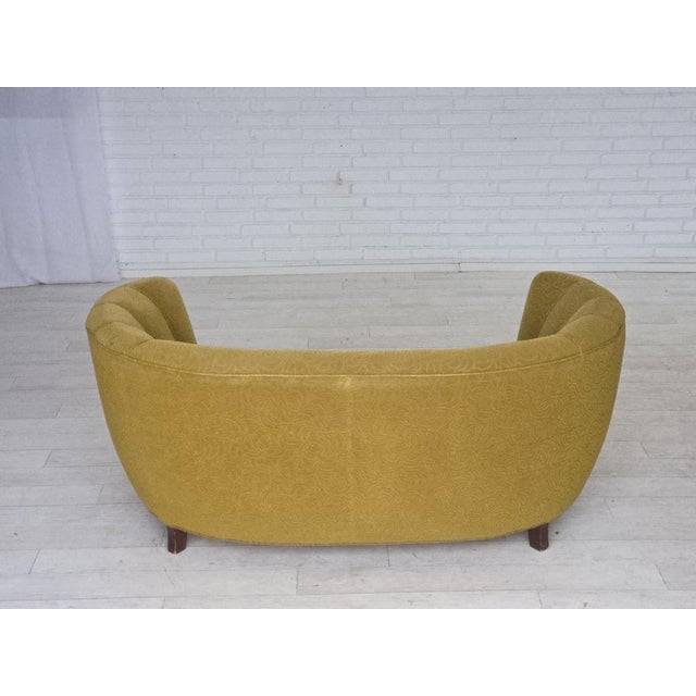 Danish 2-Seater Banana Sofa in Velour and Beech, 1960s For Sale - Image 12 of 18