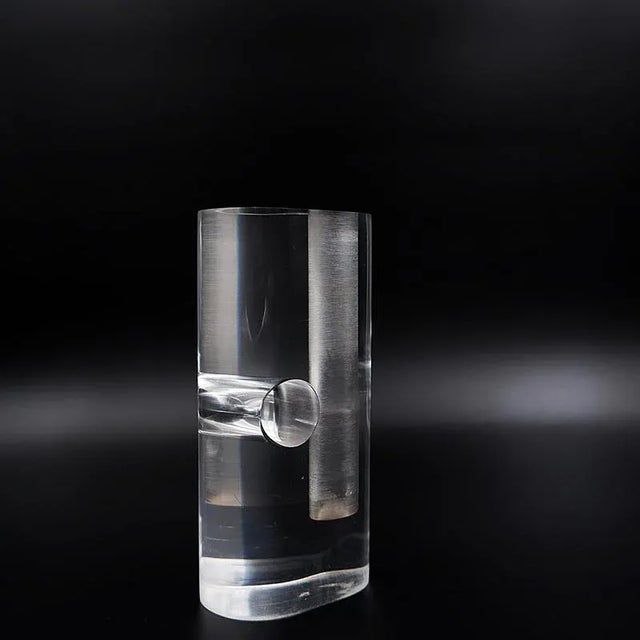 Vintage Acrylic Glass Soliflor Vase, 1970s For Sale - Image 10 of 12