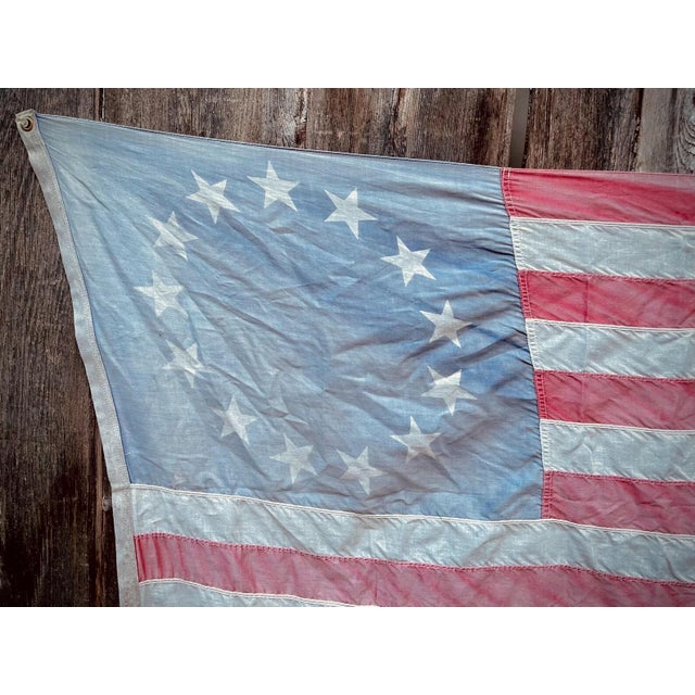 Real Vintage Betsy Ross American Revolutionary Flag 13 Stars Cotton 1976 With Beautiful Naturally Faded Patina 3x5 For Sale In Philadelphia - Image 6 of 8
