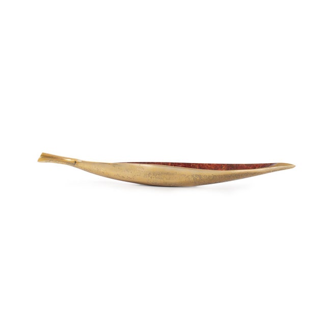 Kenneth Ludwig Chicago Sharma Crimson Gold Shallow Leaf Bowl- Small For Sale - Image 4 of 11