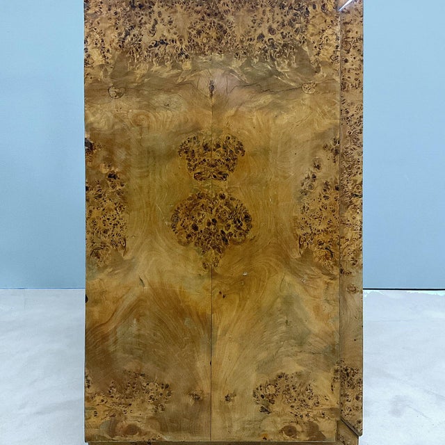 Biedermeier Chest of Drawers in Poplar Veneer, 1820 For Sale - Image 3 of 8