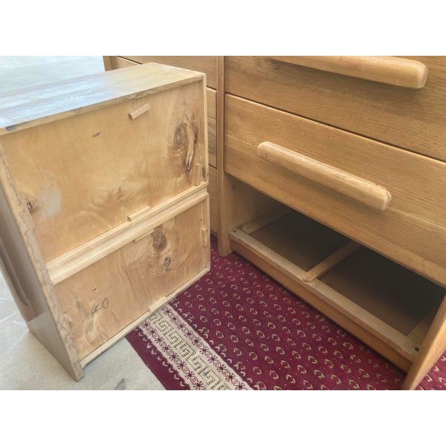 Mid-Century Modern Templeton, 8-Drawer Dresser, Rock Maple, Usa, 1940-50s For Sale - Image 3 of 18