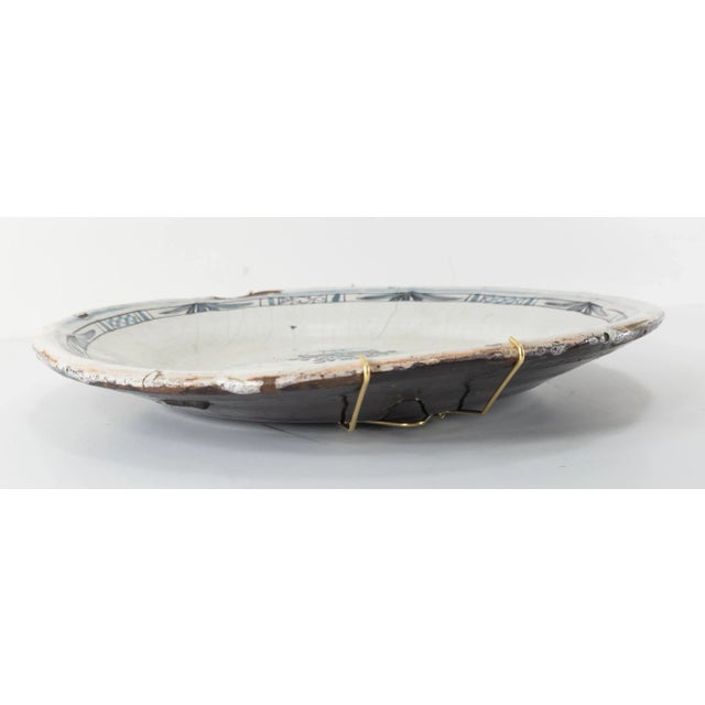 Antique White French Faience Majolica Blue and White Crackled Decorative Plate For Sale - Image 8 of 9