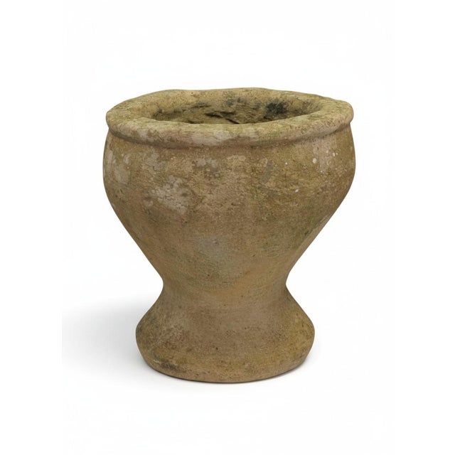 Early 18th Century Primitive Hand-Carved York Stone Garden Planter by Unknown for Unknown, 1750 For Sale - Image 14 of 14