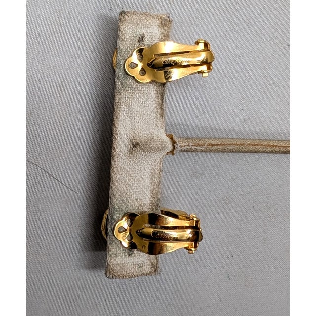 Vintage 1960s Signed Hattie Carnegie Cabochon Faux-Garnet Clip Earrings-2 Pieces For Sale In Philadelphia - Image 6 of 8