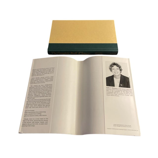 Vintage Collectable cook book. Published in 1990 by Macmillan Publishing. Author Sallie Y. Williams. ISBN 0-02-629391-9....