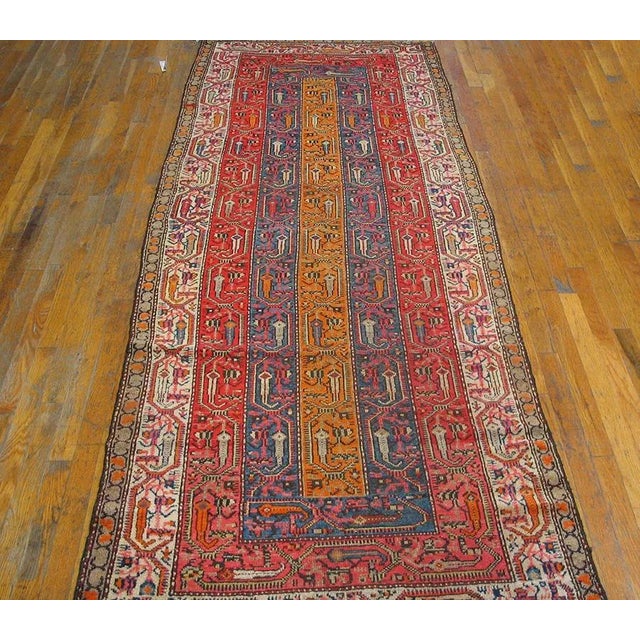 Antique Persian Hamadan Rug, size: 3'8" x 9'0". Hamadan The old city of Echatana in southern Azerhaijan province, Persia....