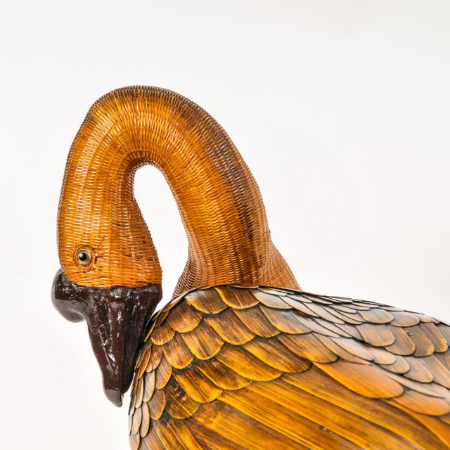 1970s Fine Vintage Woven Wicker Goose Basket With Removable Wooden Wing Topper For Sale - Image 5 of 17