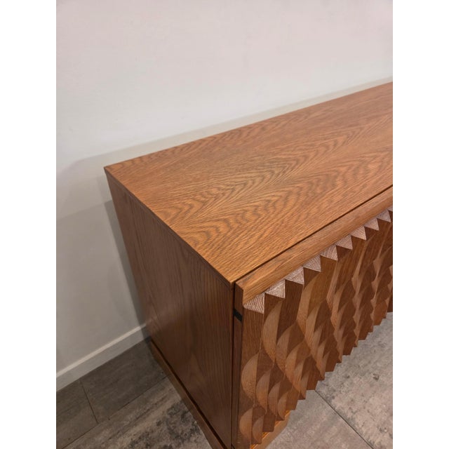 1970s Large Brutalist Oak Sideboard from Aurora, 1975 For Sale - Image 5 of 16