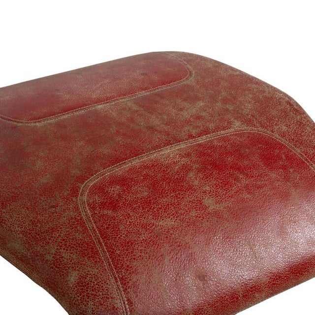 Set of Take a Line for a Walk 389 Lounge Chair and Ottoman in Red Leather by Alfredo Häberli for Moroso For Sale - Image 9 of 17