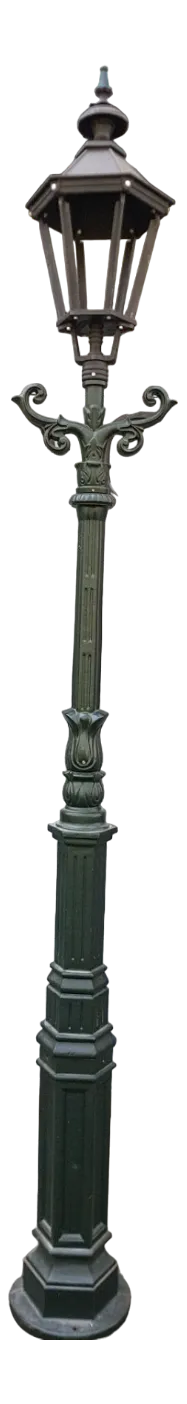 Cast Iron Lamp Post M2 with Cast Iron Hexagon Lantern