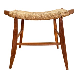 1960s Mid-Century Danish Modern Woven Rush Rope Cord Ottoman Footstool, Accent Seat For Sale