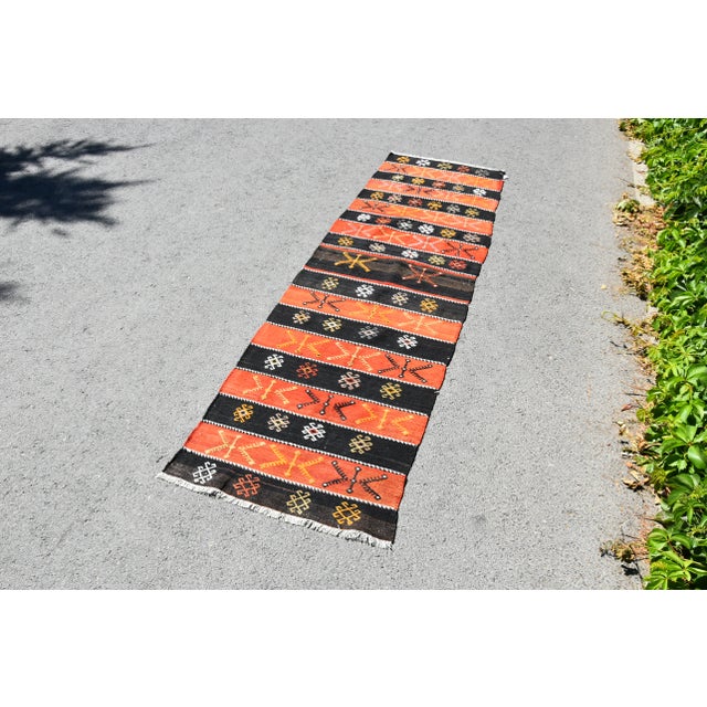Size: 2.4 x 8.1 ft (73 x 248 cm) 28 x 97 inches Color: Red , Black , White , Yellow Material: 100% Wool Fast Shipping:...