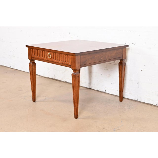 Baker Furniture French Regency Louis XVI Carved Walnut Tea Table or Occasional Side Table, Newly Refinished For Sale - Image 12 of 12