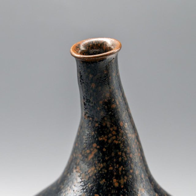 Mid-Century Tenmoku Glazed Kyō-Yaki Vase attributed to Miura Chikken, Japan, 1960s For Sale - Image 10 of 11