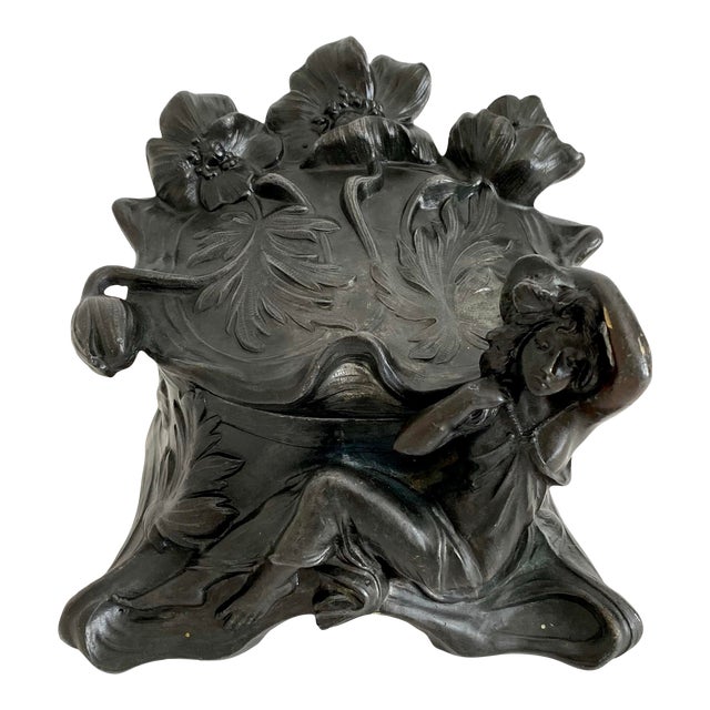 1900 French Art Nouveau Clara Pfeffer Vanity Box For Sale